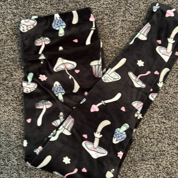 Super soft, psychedelic mushroom PJ lounge pants - Picture 4 of 4